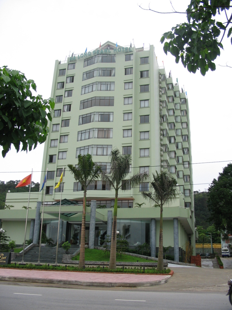 Khách sạn Hạ Long Pearl